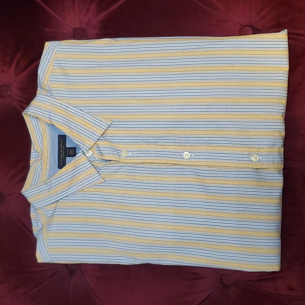 Banana Republic Classic Fit Shirt 100% poplin cotton